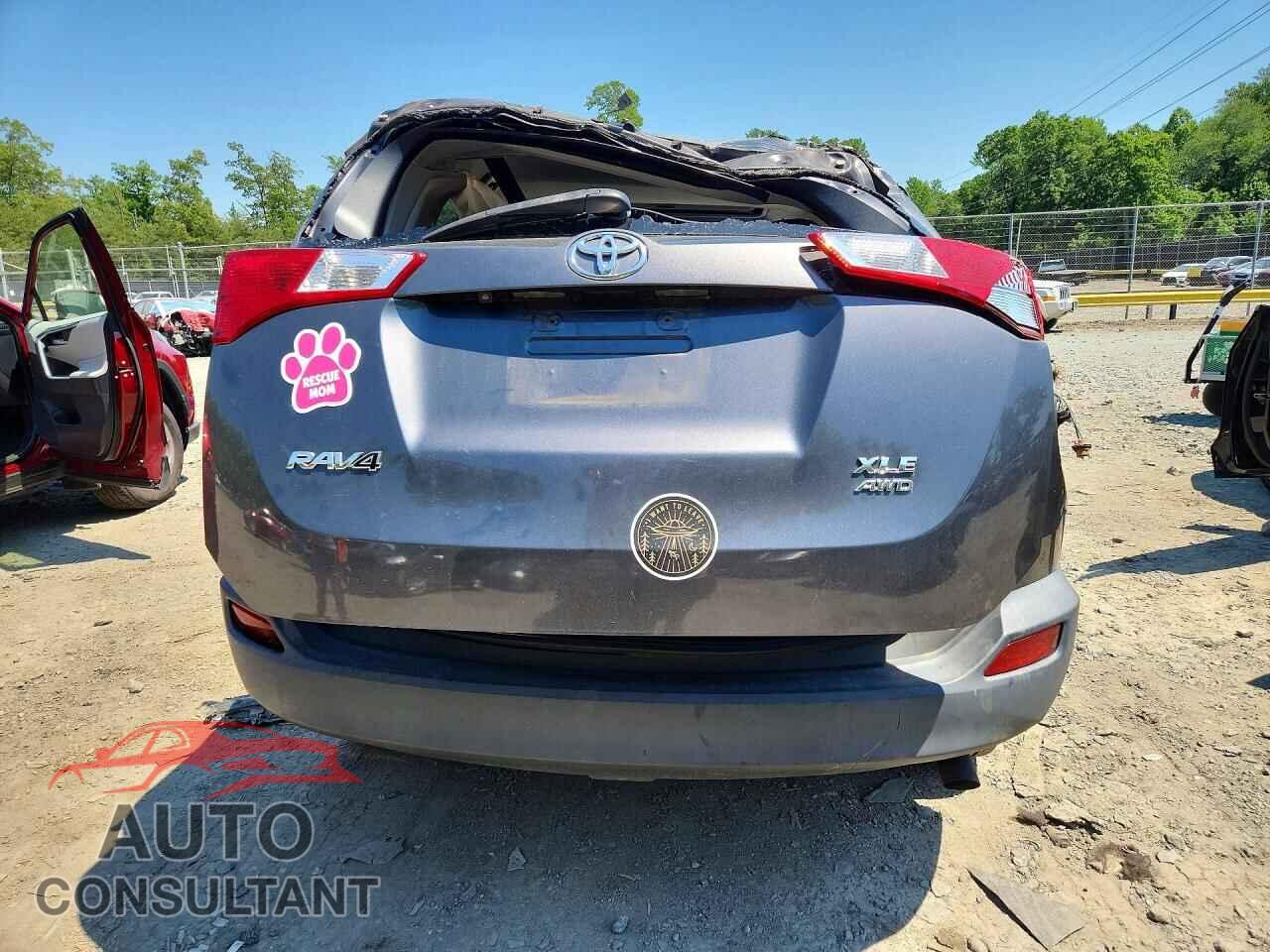 TOYOTA RAV4 2015 - JTMRFREV6FD170105