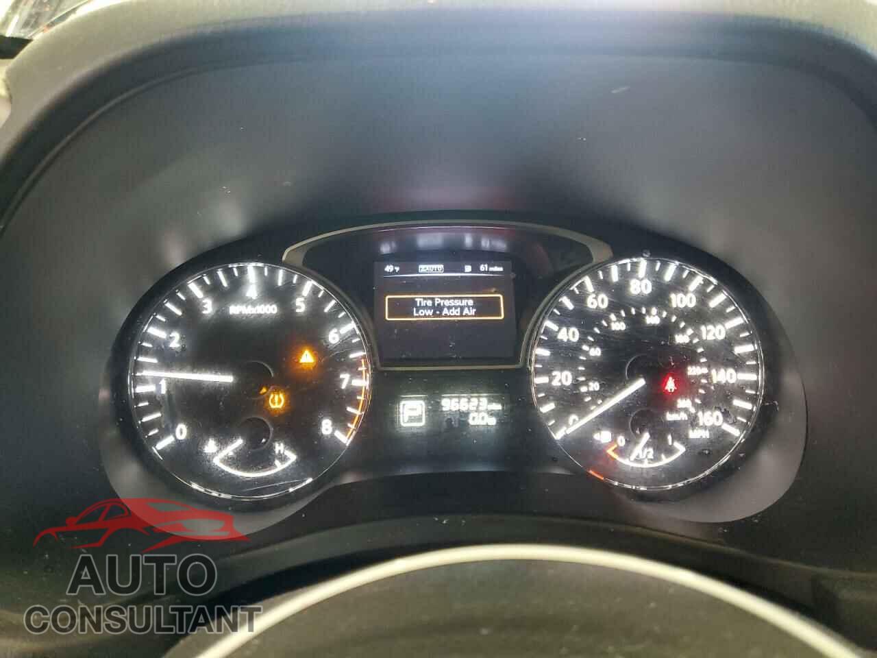 NISSAN PATHFINDER 2015 - 5N1AR2MM0FC676180