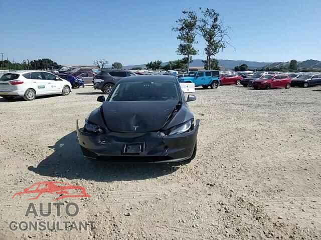 TESLA MODEL 3 2025 - 5YJ3E1EA3SF053124
