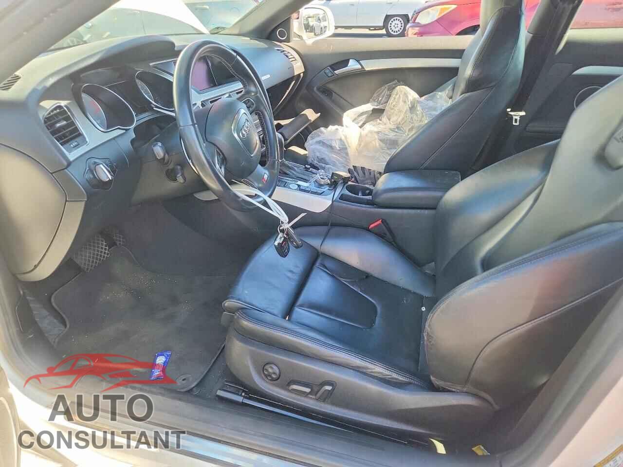 AUDI S5/RS5 2012 - WAUVVAFR9CA001355