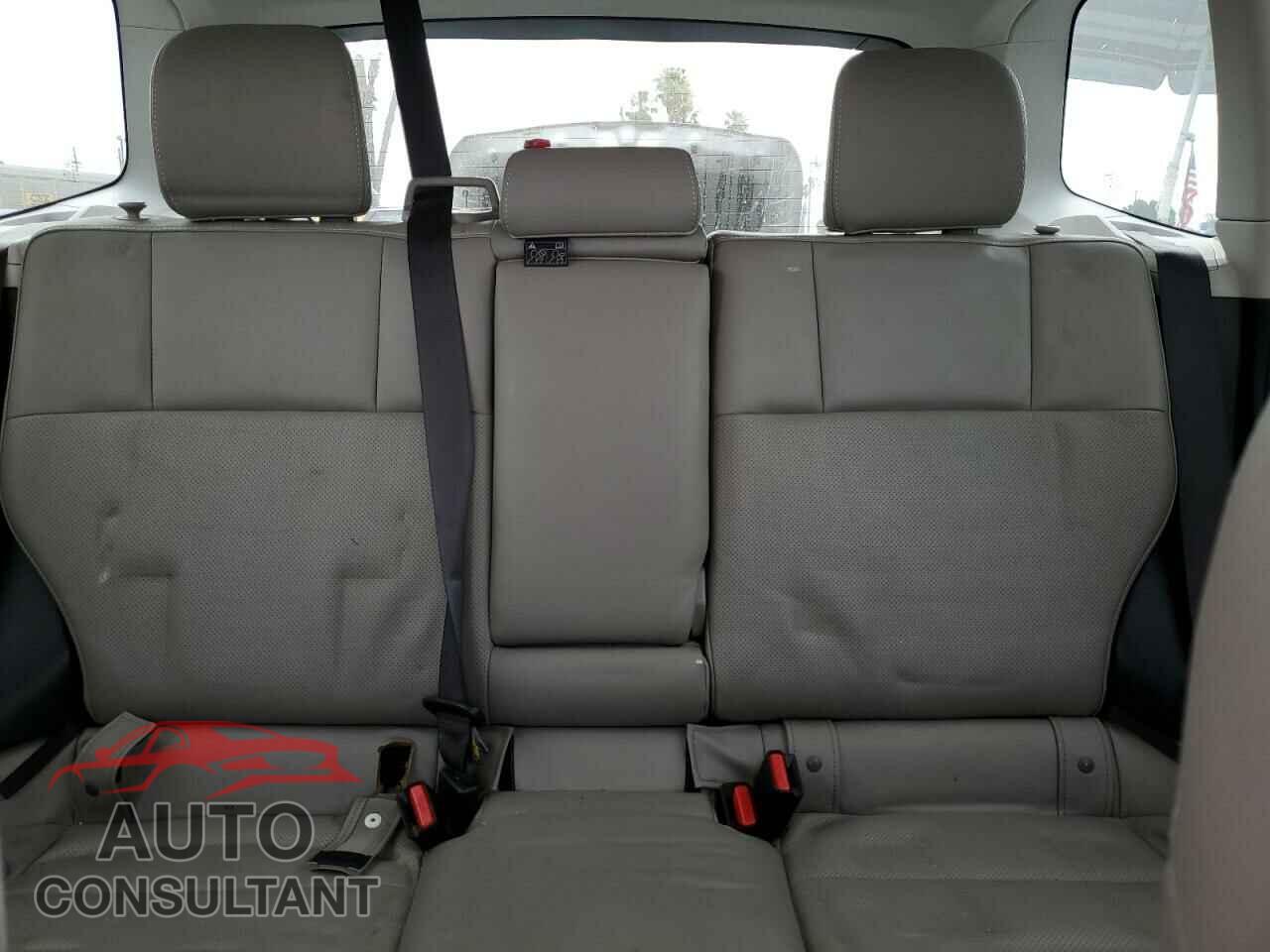 SUBARU FORESTER 2017 - JF2SJARC3HH443301