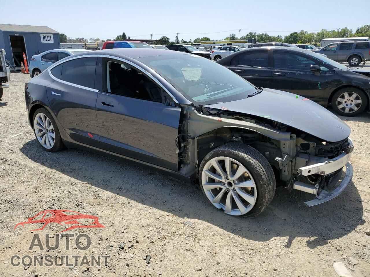 TESLA MODEL 3 2018 - 5YJ3E1EAXJF009541