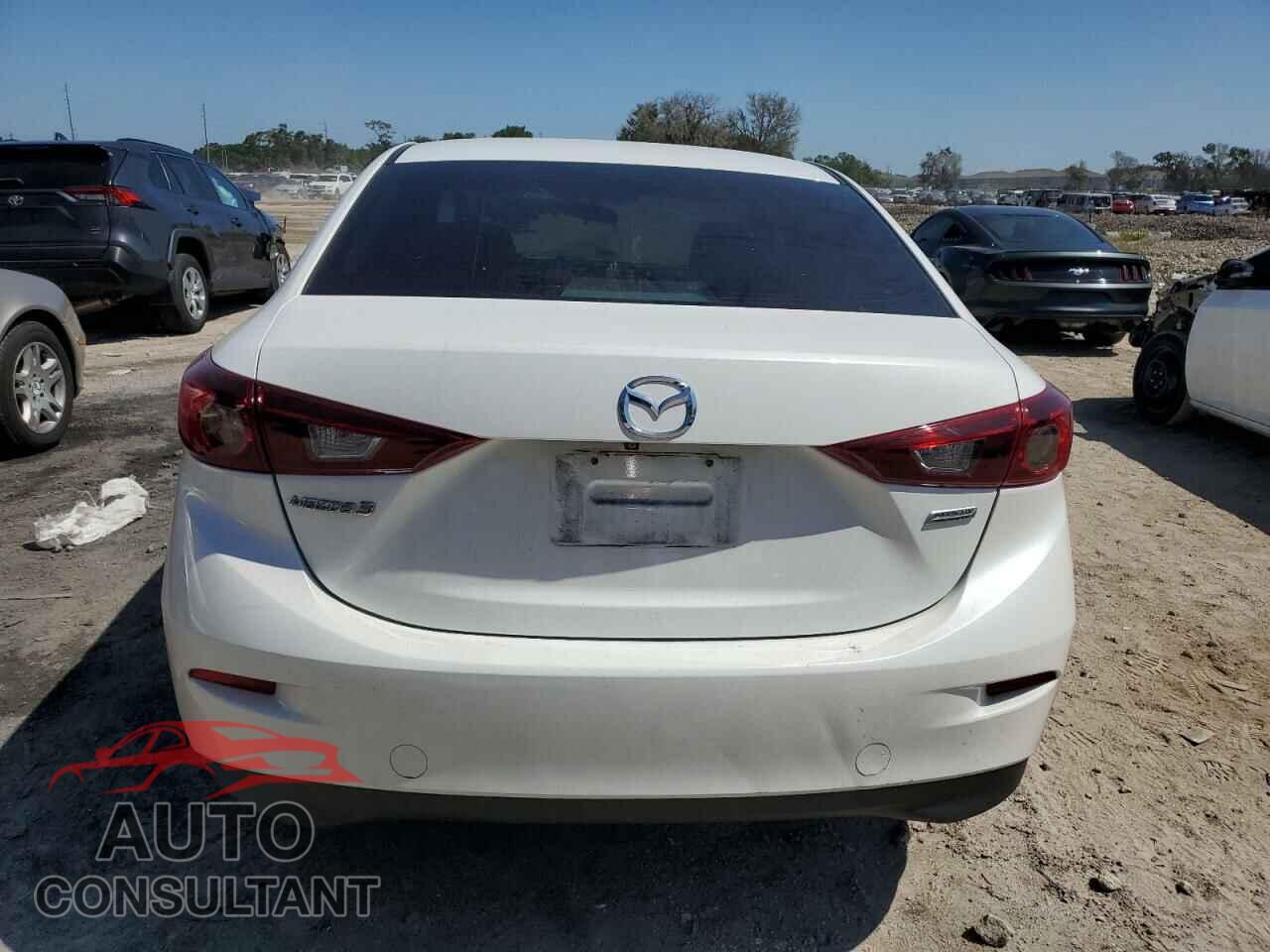 MAZDA 3 2017 - 3MZBN1U74HM101846