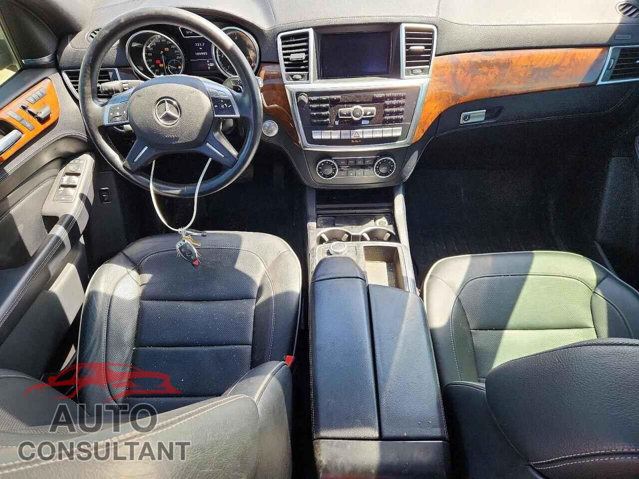 MERCEDES-BENZ M-CLASS 2012 - 4JGDA2EB0CA037628