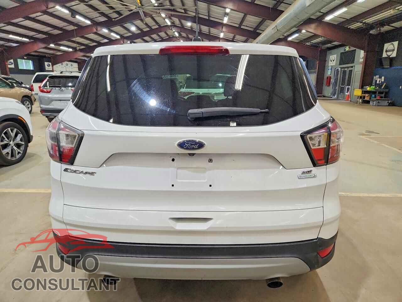 FORD ESCAPE 2017 - 1FMCU0GDXHUB03212