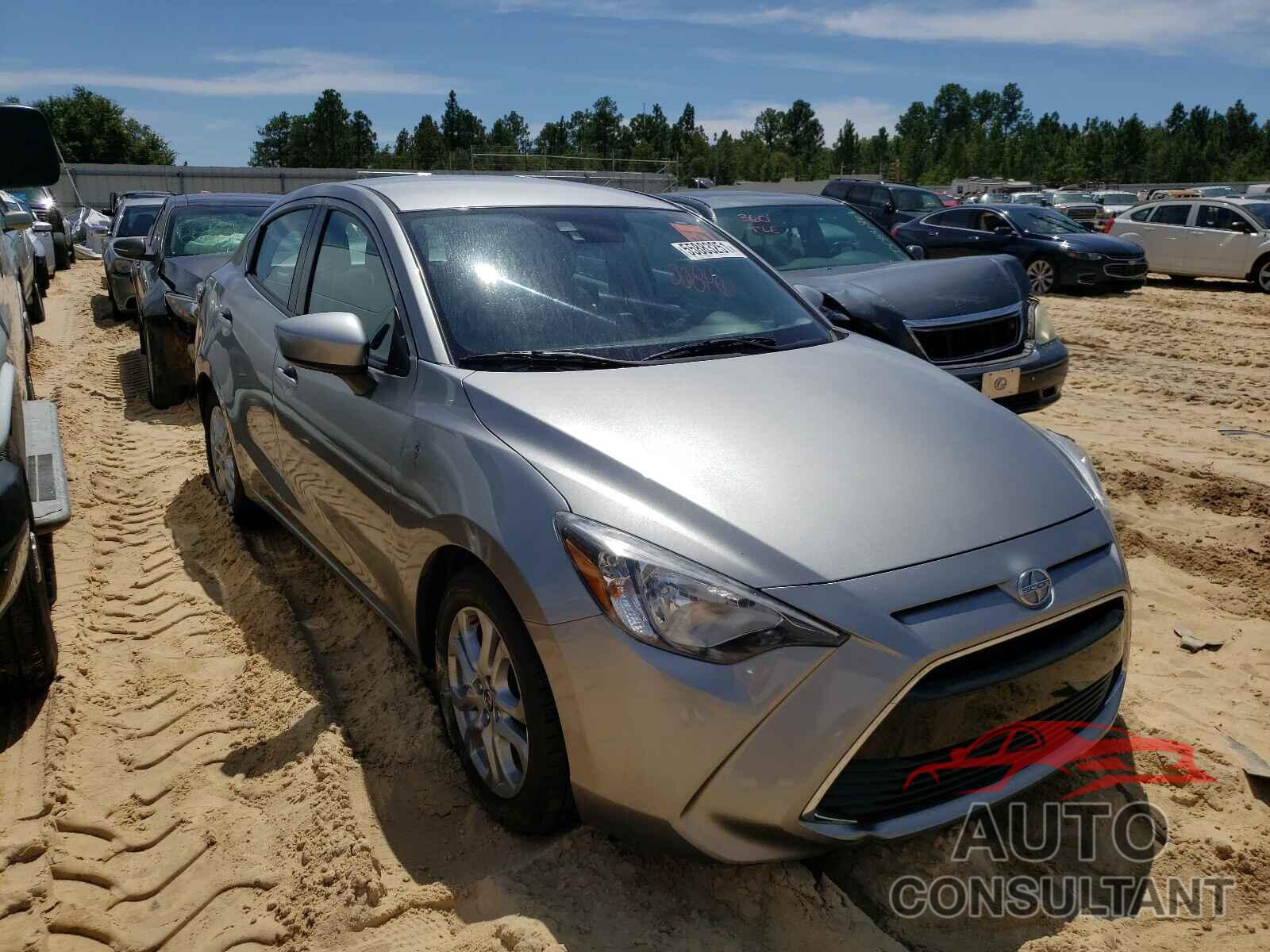 TOYOTA SCION 2016 - 3MYDLBZV3GY106401