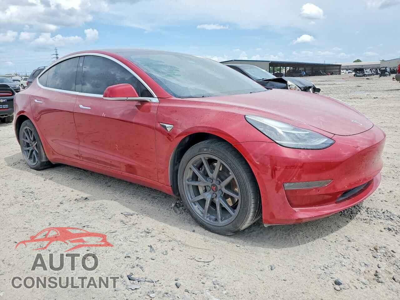 TESLA MODEL 3 2018 - 5YJ3E1EB3JF064177