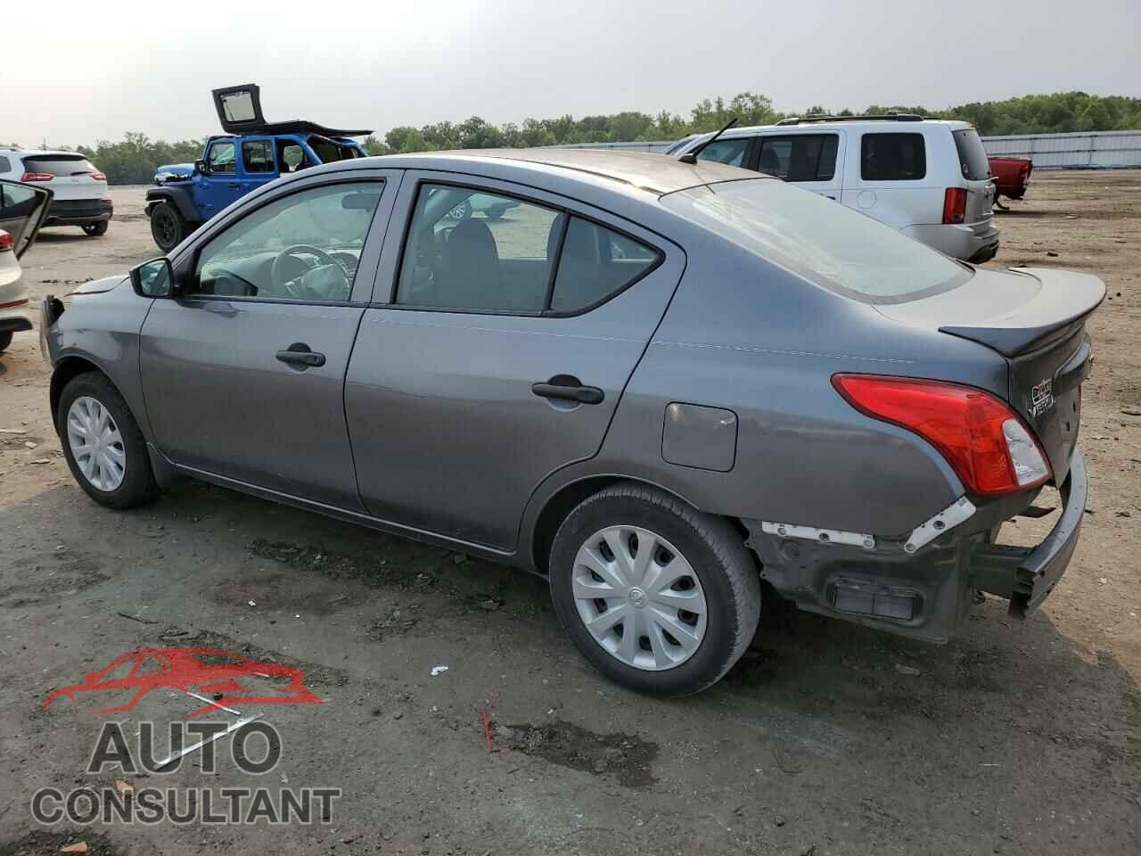 NISSAN VERSA 2017 - 3N1CN7AP6HL894686