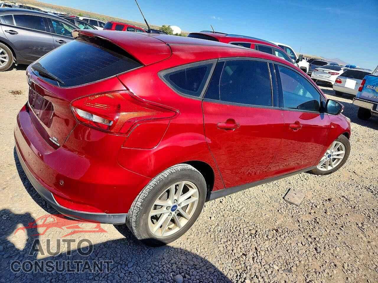 FORD FOCUS 2015 - 1FADP3K27FL293910
