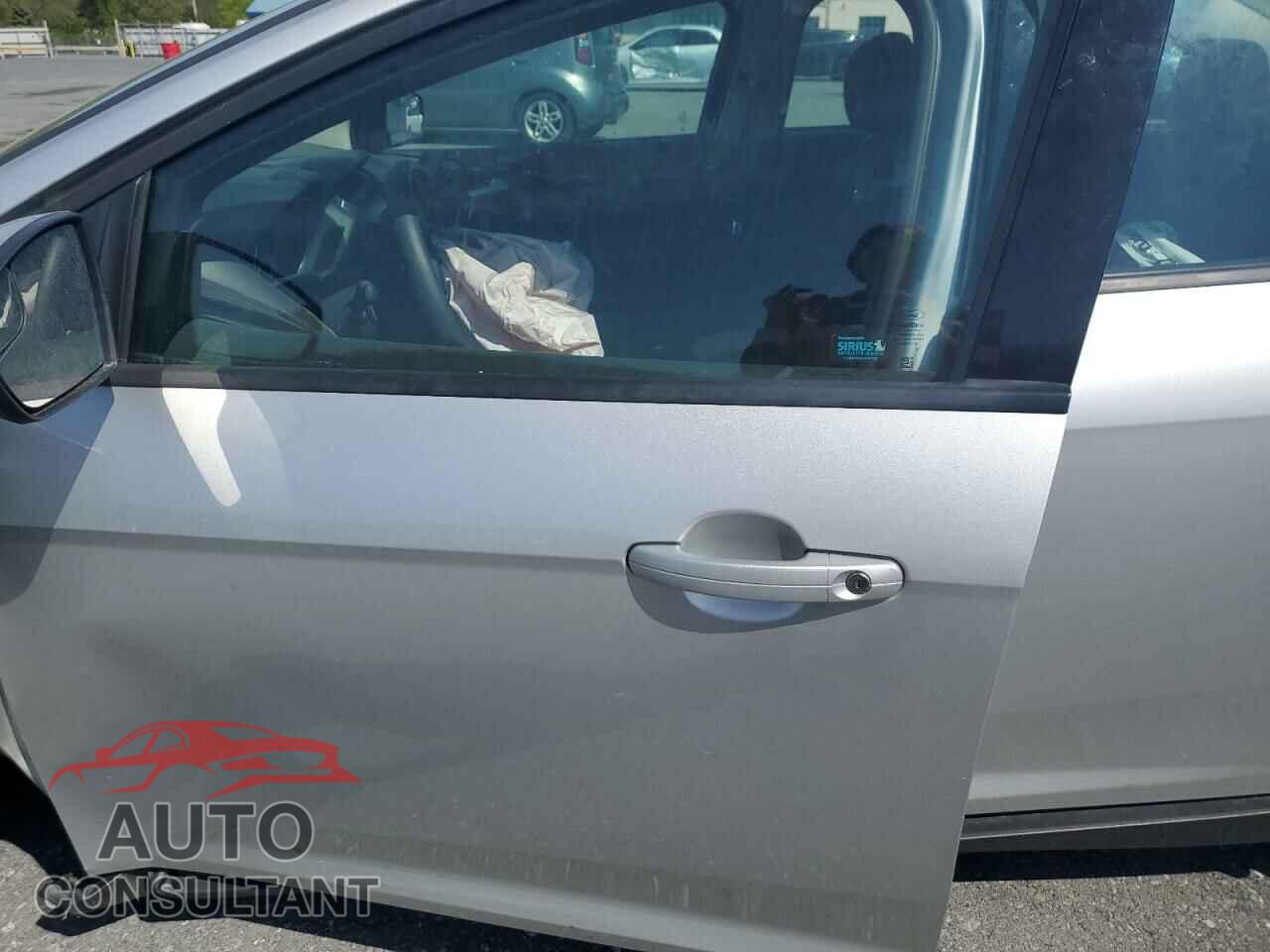FORD FOCUS 2017 - 1FADP3F25HL207815