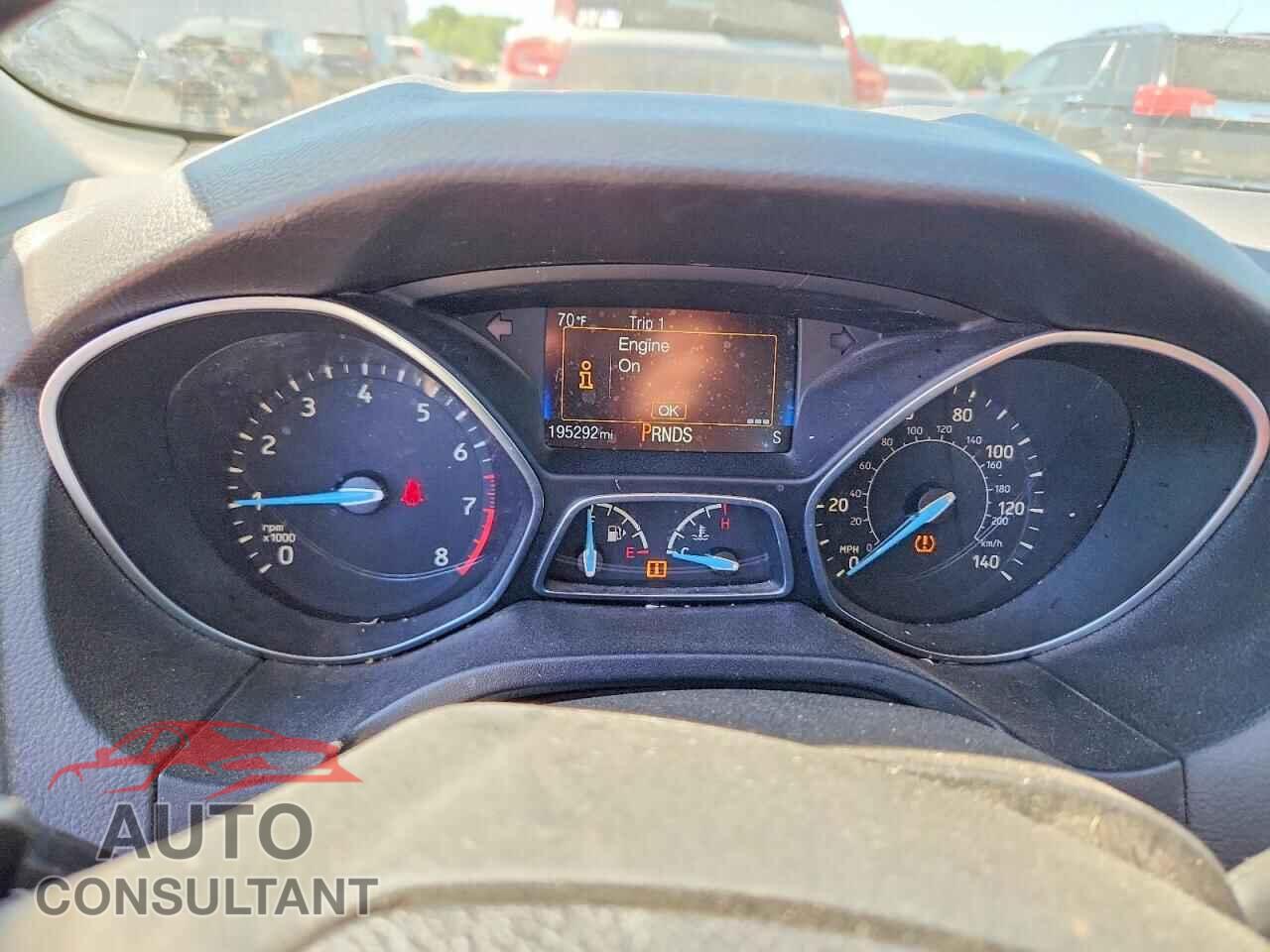 FORD FOCUS 2016 - 1FADP3F21GL207969