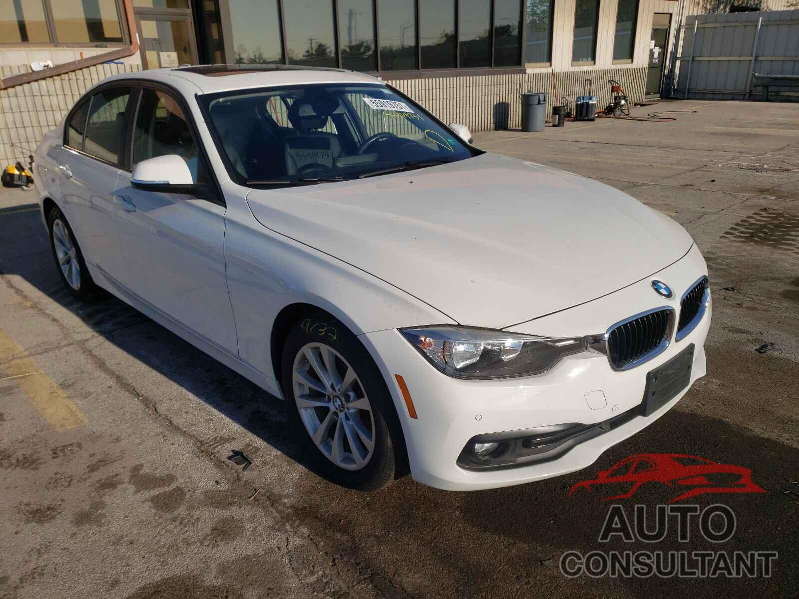 BMW 3 SERIES 2017 - WBA8A3C30HK692930