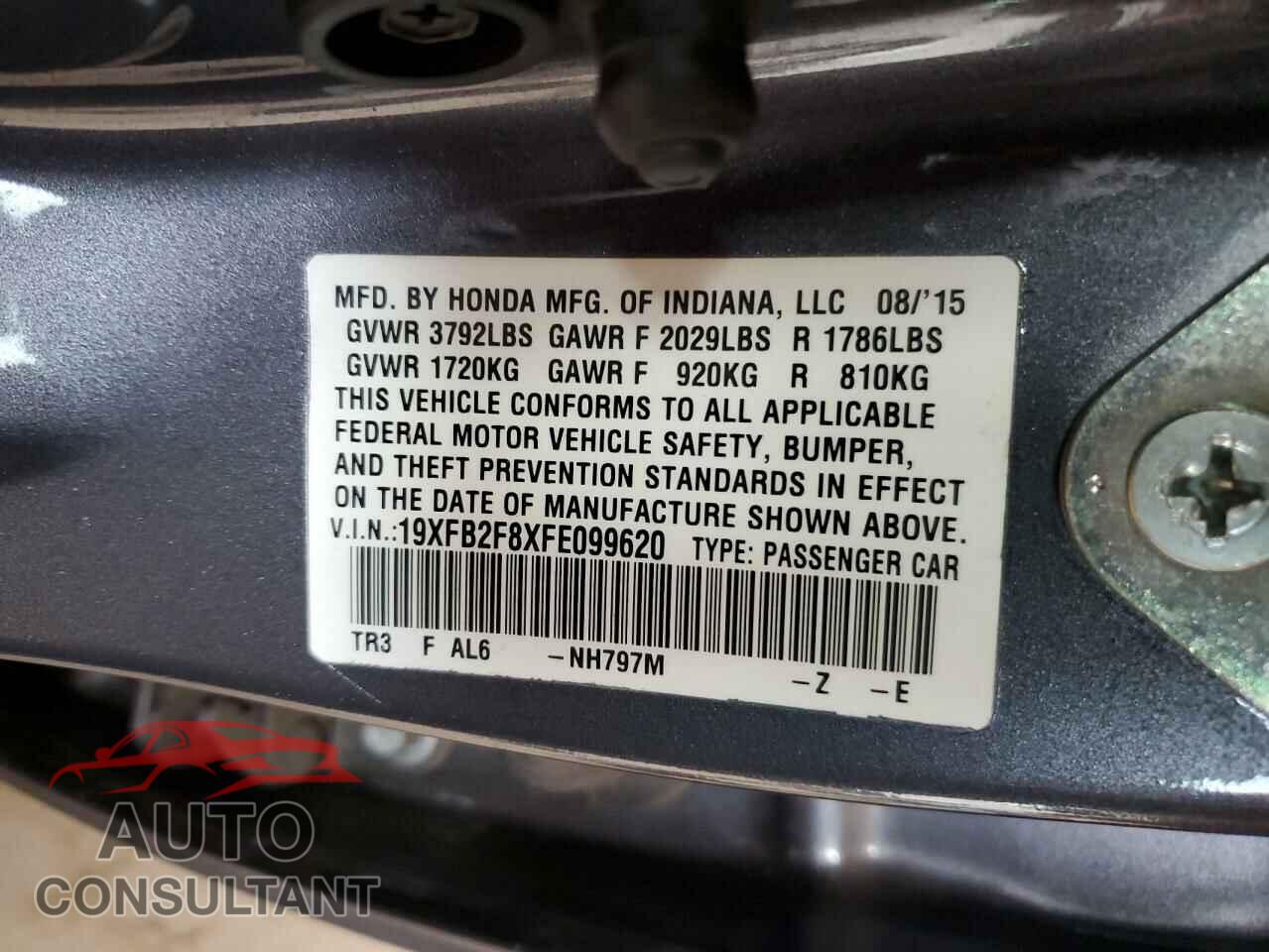HONDA CIVIC 2015 - 19XFB2F8XFE099620