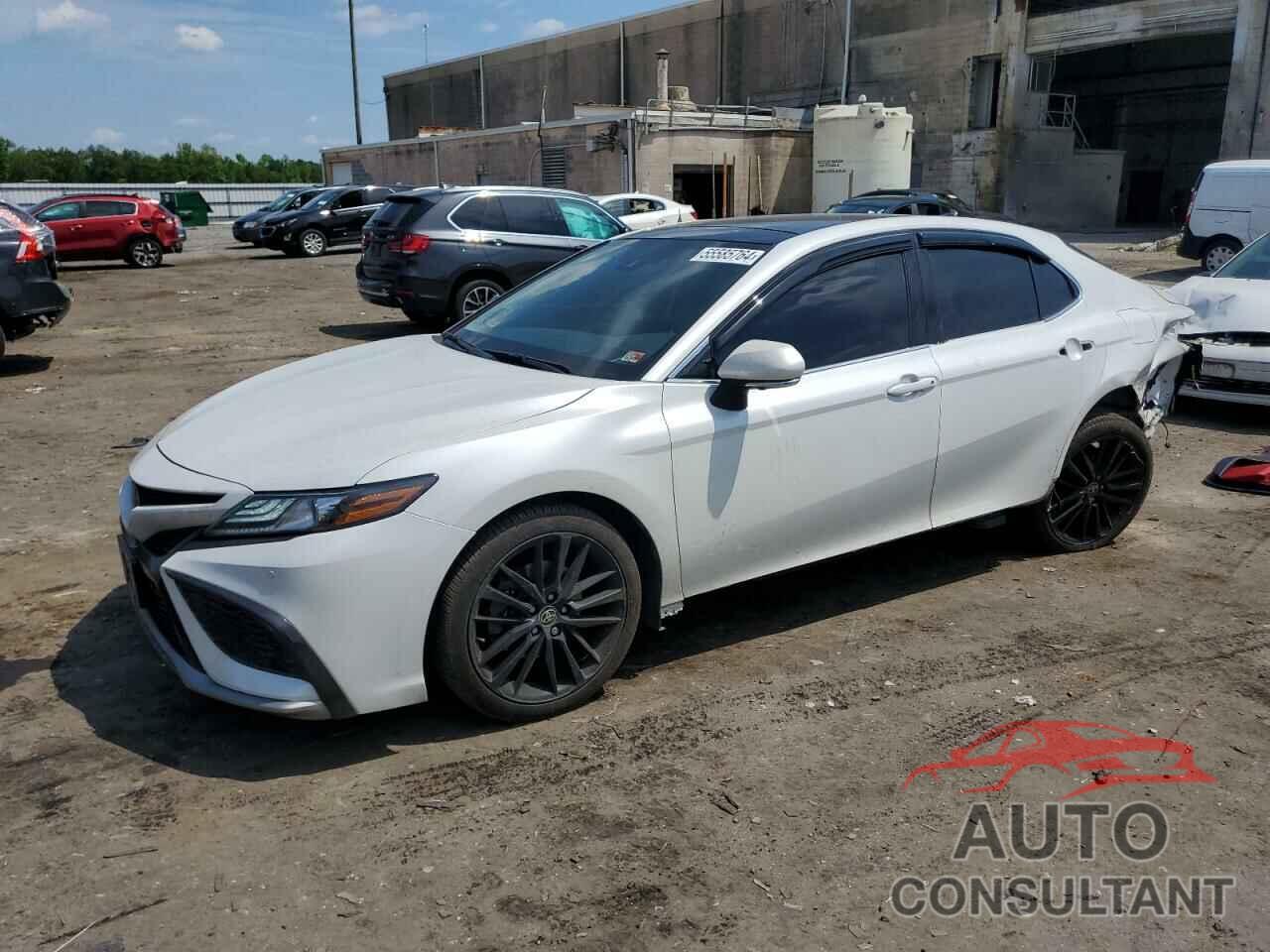 TOYOTA CAMRY 2022 - 4T1KZ1AK8NU063301