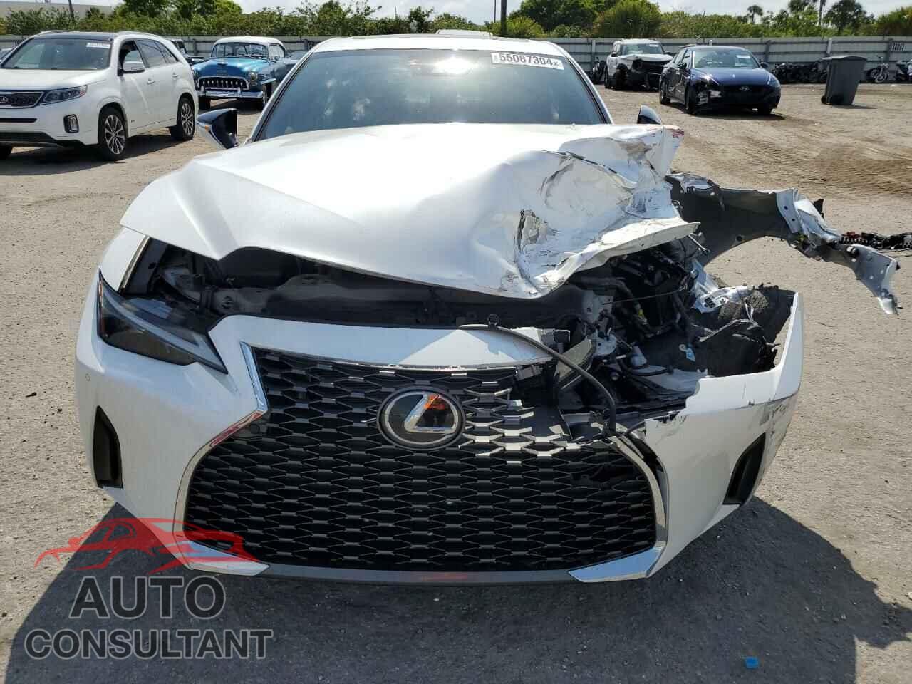 LEXUS IS 2023 - JTHCA1D20P5126303