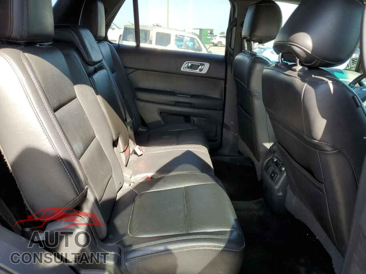 FORD EXPLORER 2013 - 1FM5K7F84DGA33176