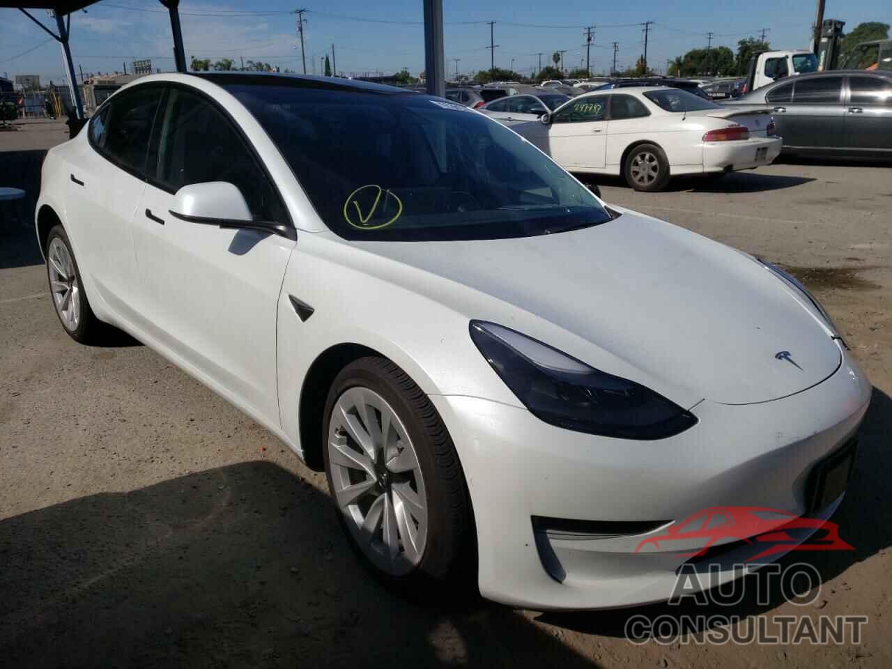 TESLA MODEL 3 2022 - 5YJ3E1EA9NF145696