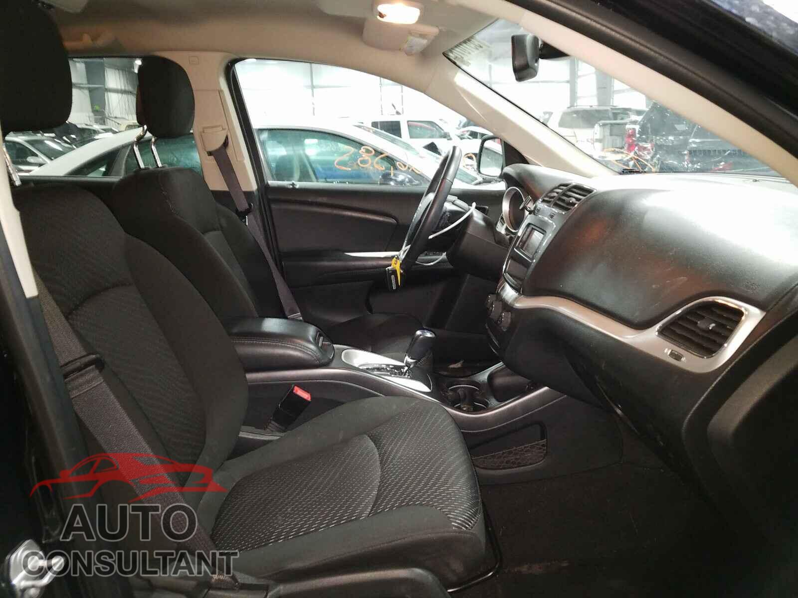 DODGE JOURNEY 2019 - 3C4PDCBG4KT708076
