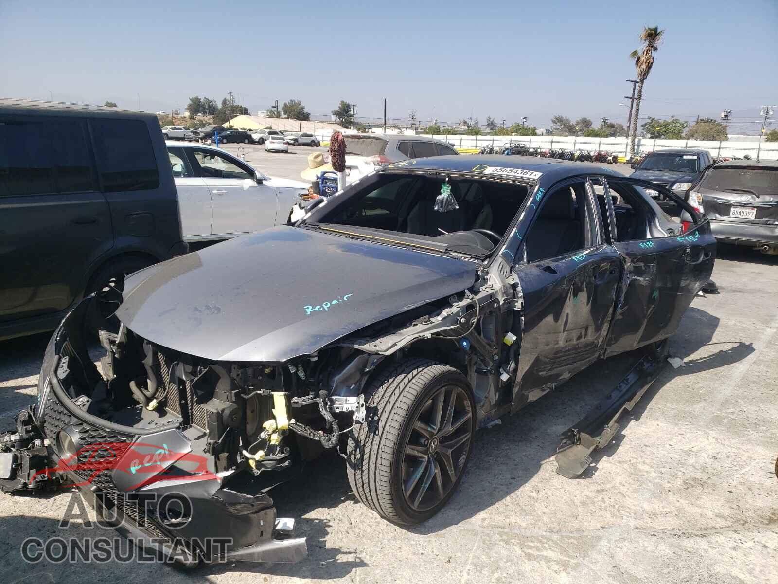 LEXUS IS 2017 - JTHBA1D23H5051030