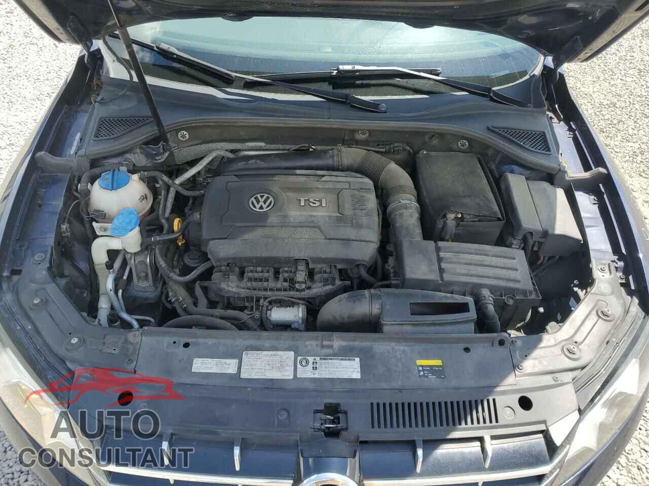VOLKSWAGEN PASSAT 2015 - 1VWCT7A36FC053568
