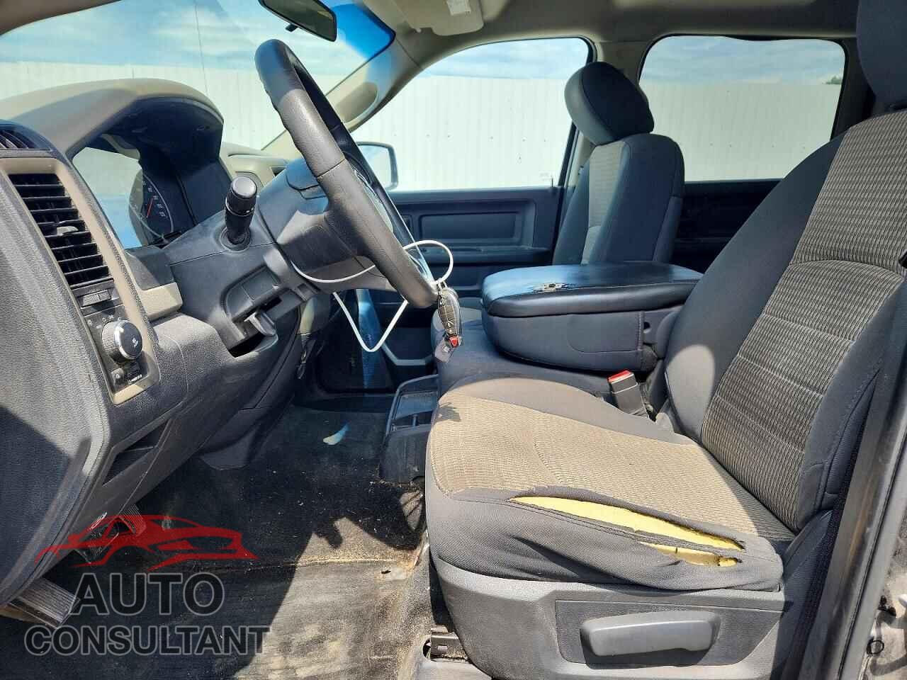 DODGE RAM 1500 2012 - 1C6RD7KT1CS325381