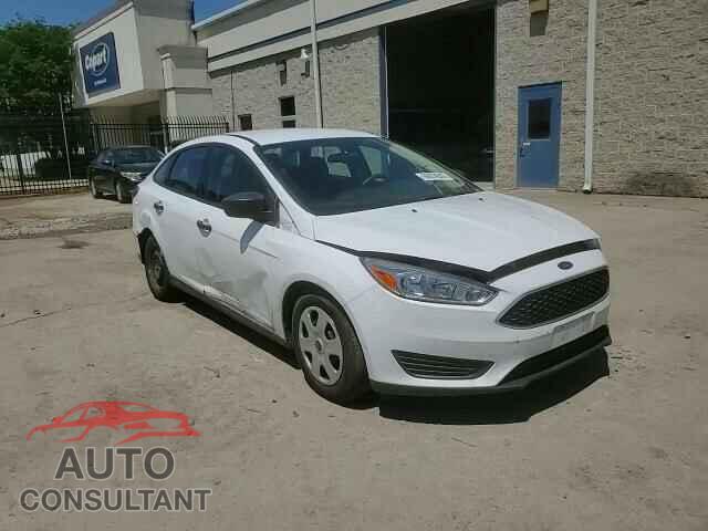 FORD FOCUS 2016 - 1FADP3E27GL224390