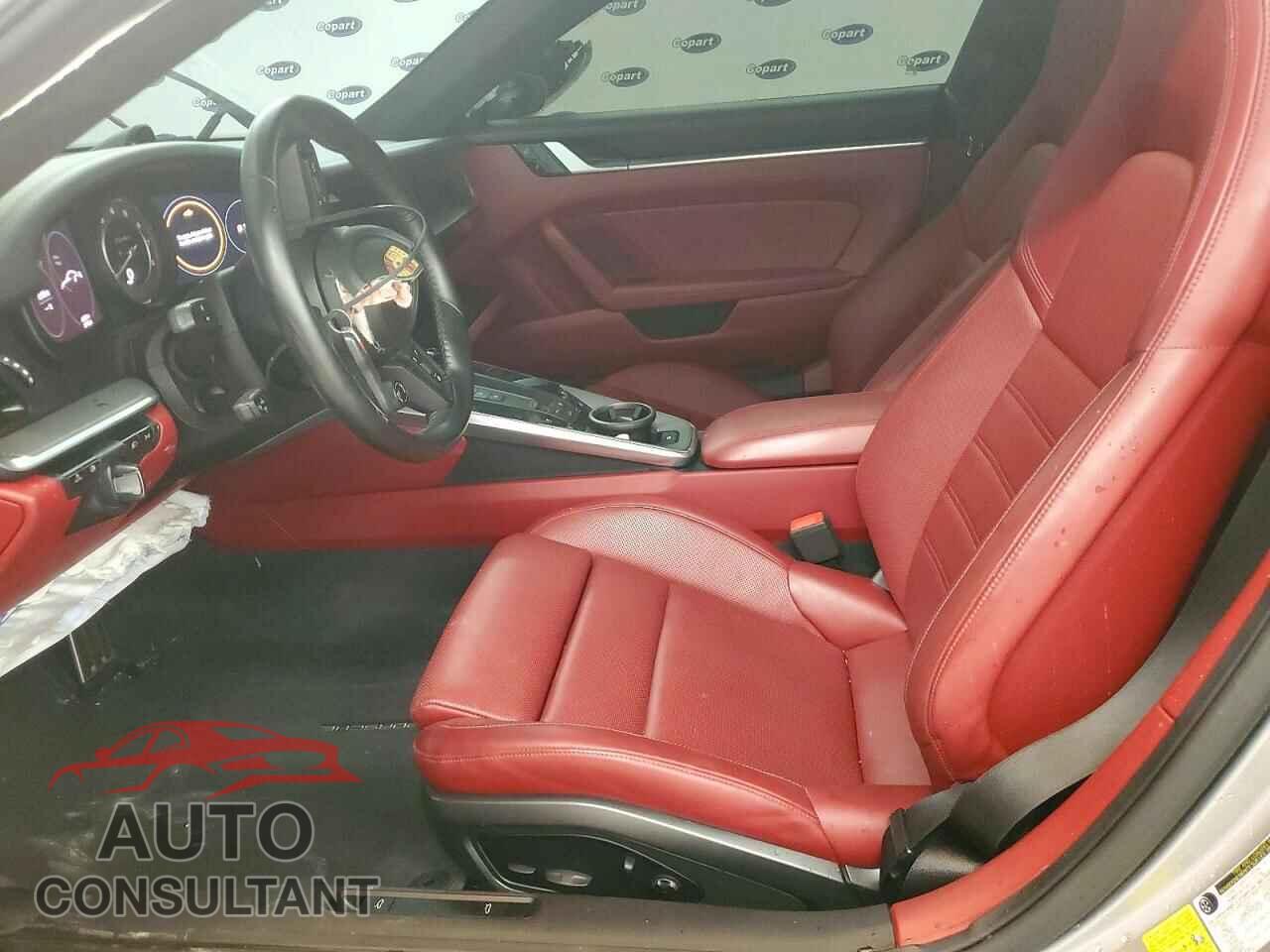 PORSCHE 911 2021 - WP0AD2A99MS258383