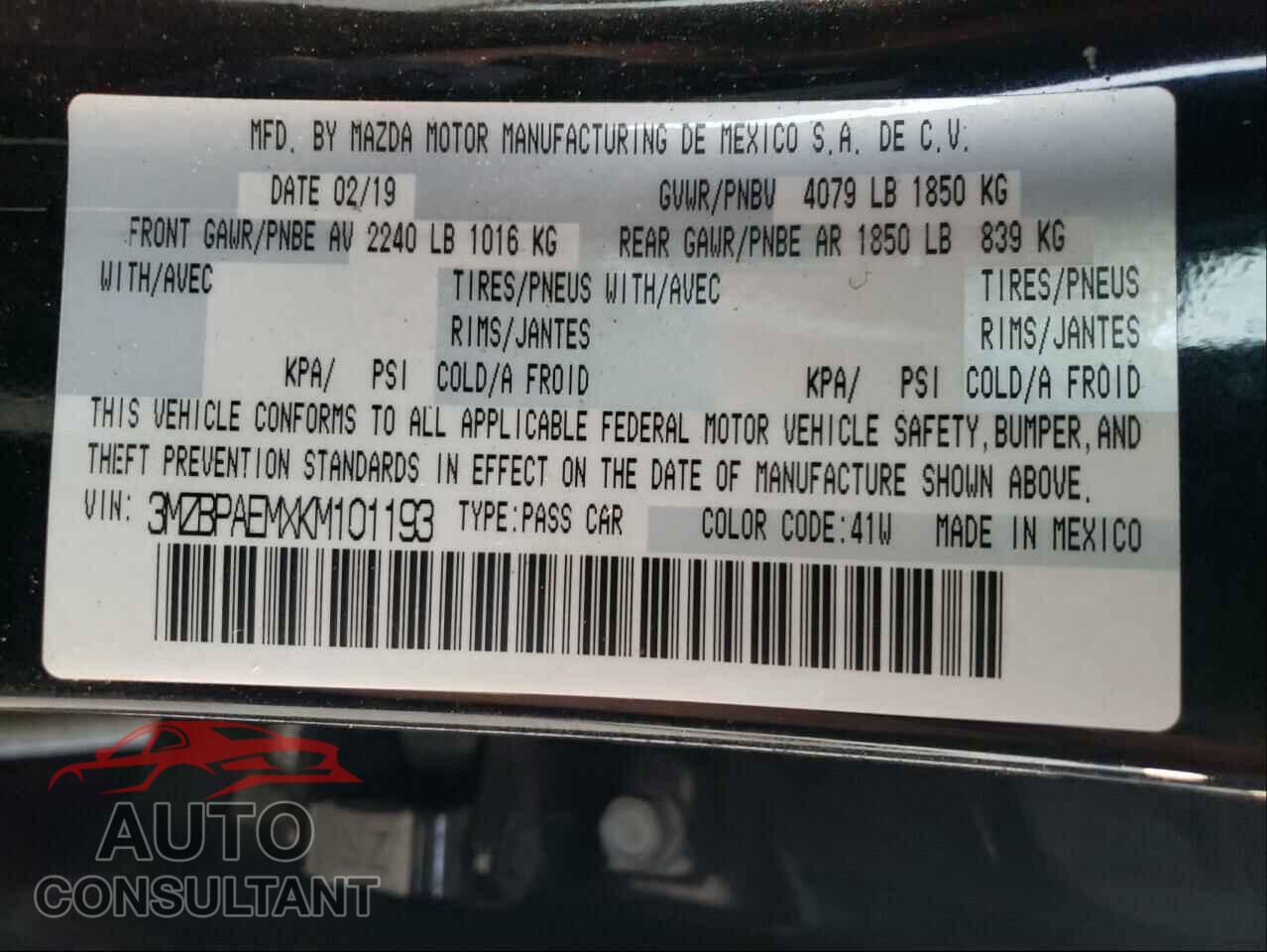 MAZDA 3 2019 - 3MZBPAEMXKM101193