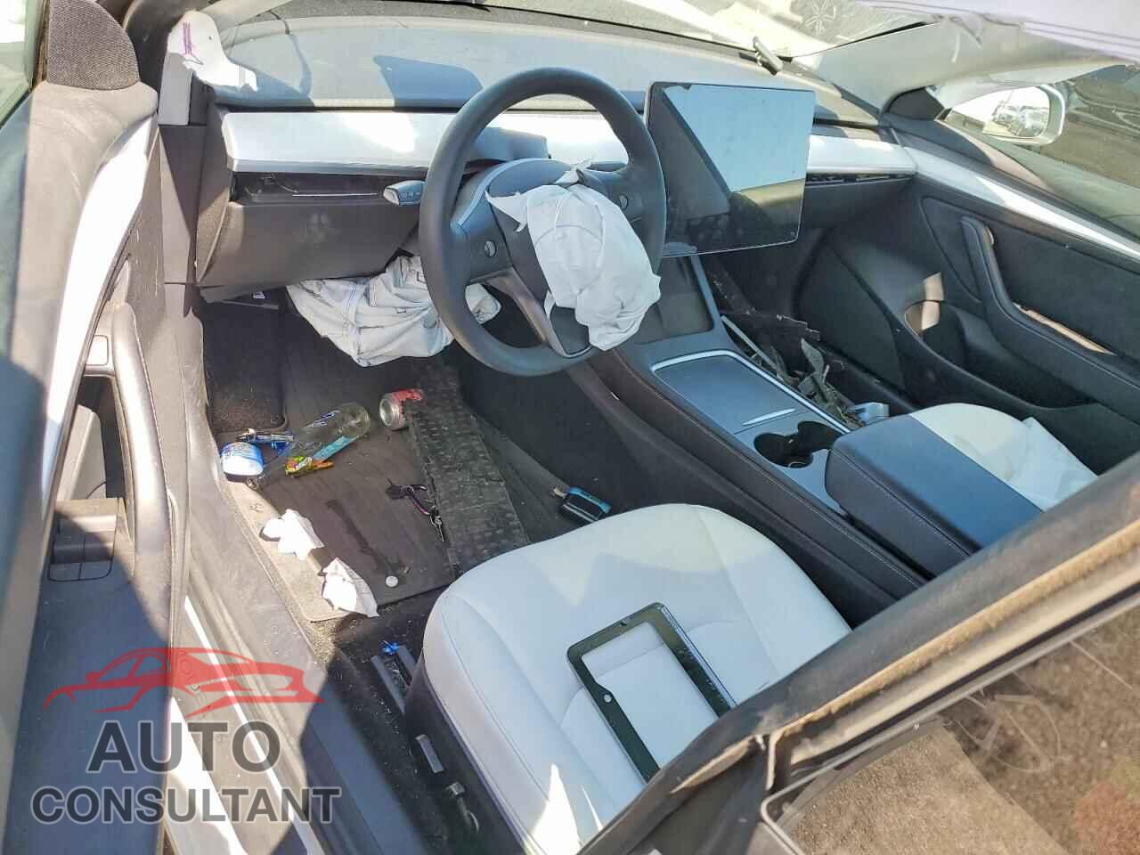TESLA MODEL 3 2021 - 5YJ3E1EC0MF064182