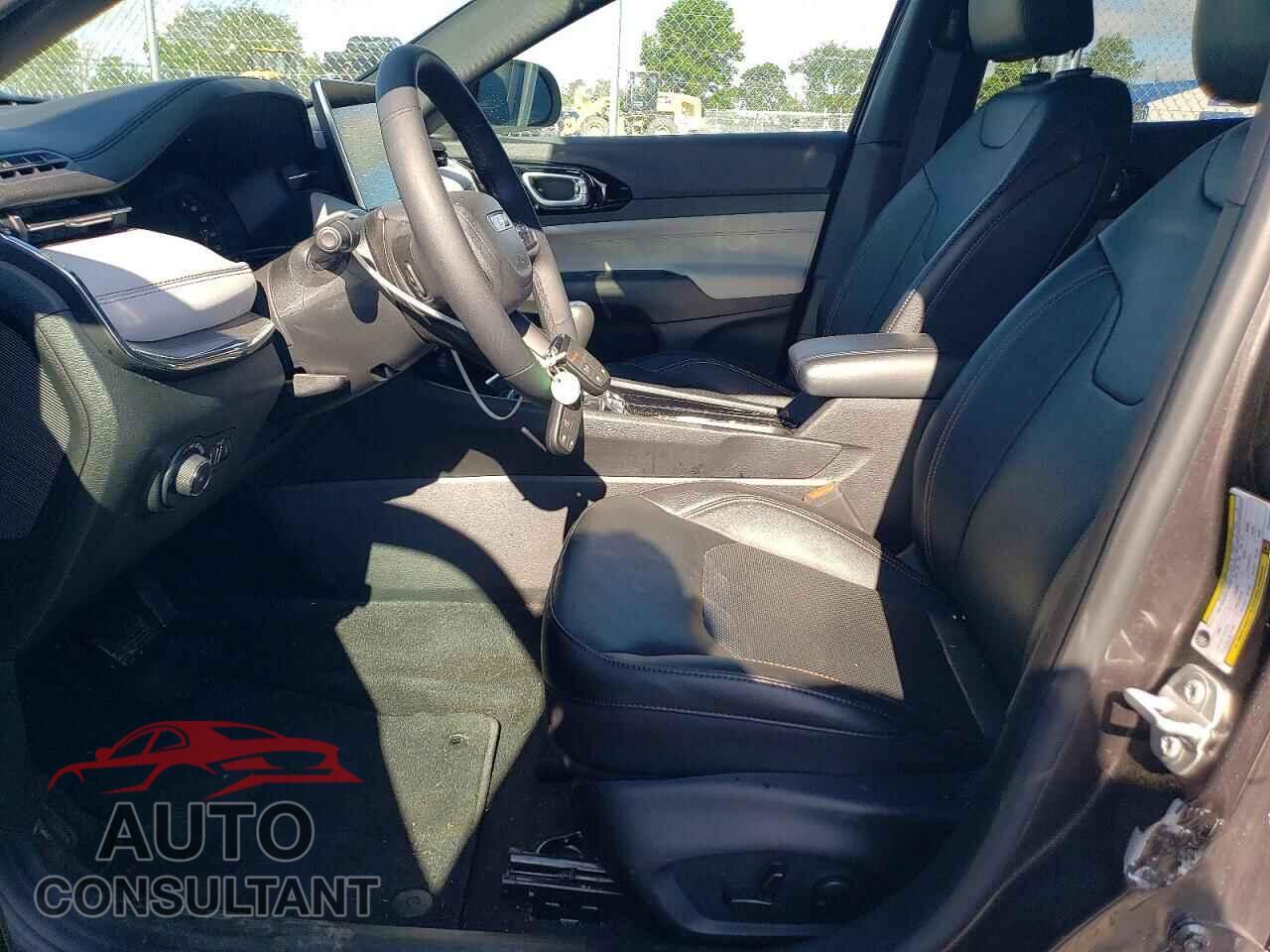 JEEP COMPASS 2023 - 3C4NJDCN4PT516523