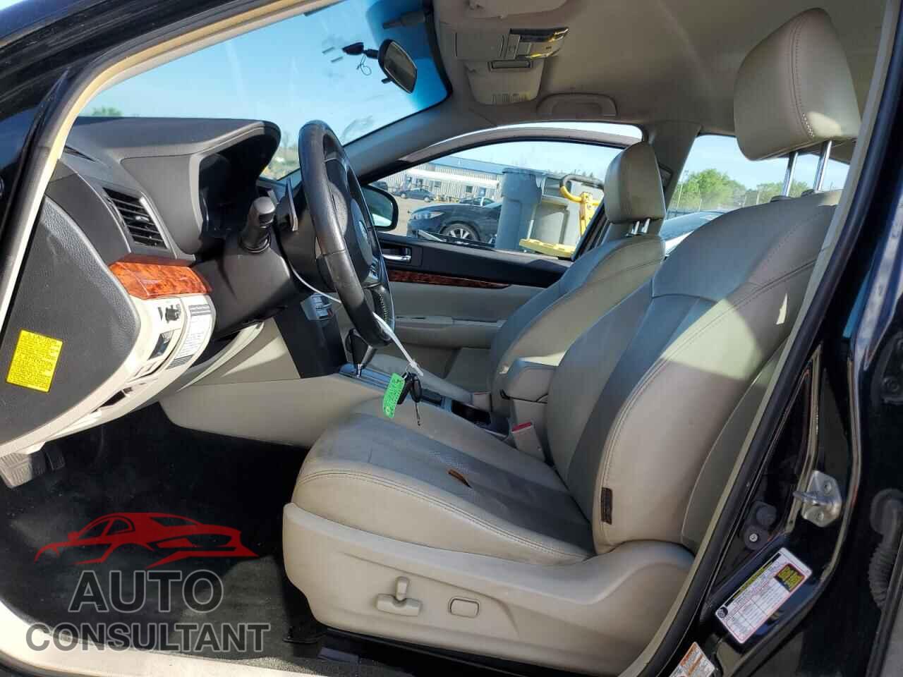 SUBARU LEGACY 2012 - 4S3BMDJ62C2018077