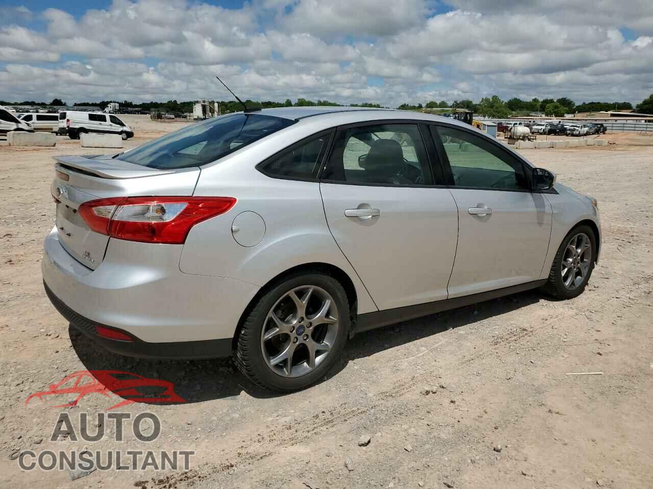 FORD FOCUS 2014 - 1FADP3F29EL381284