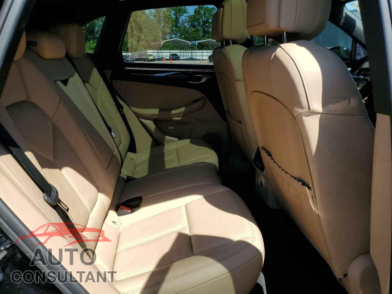 PORSCHE MACAN 2019 - WP1AB2A51KLB31670