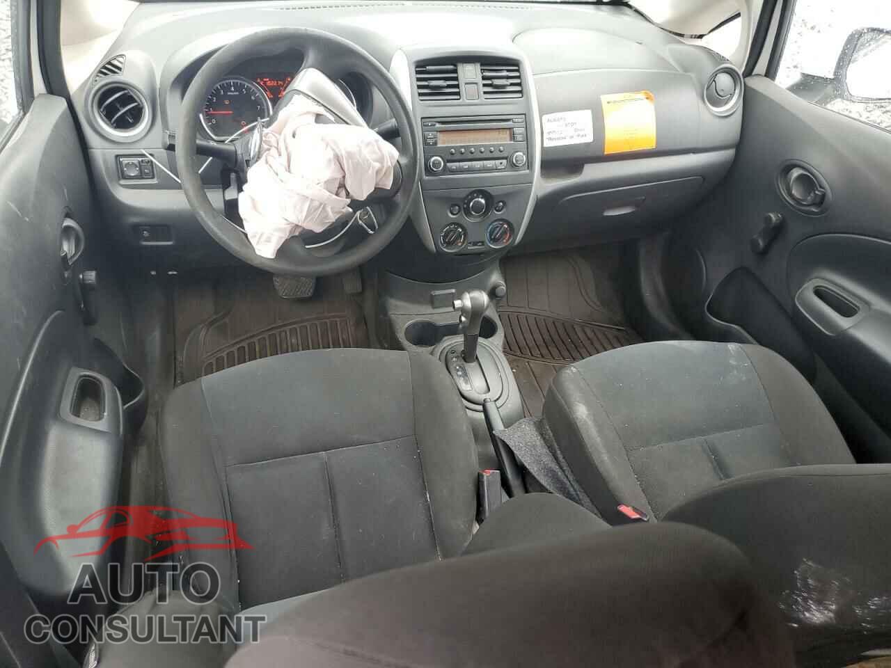 NISSAN VERSA 2017 - 3N1CE2CP5HL355721