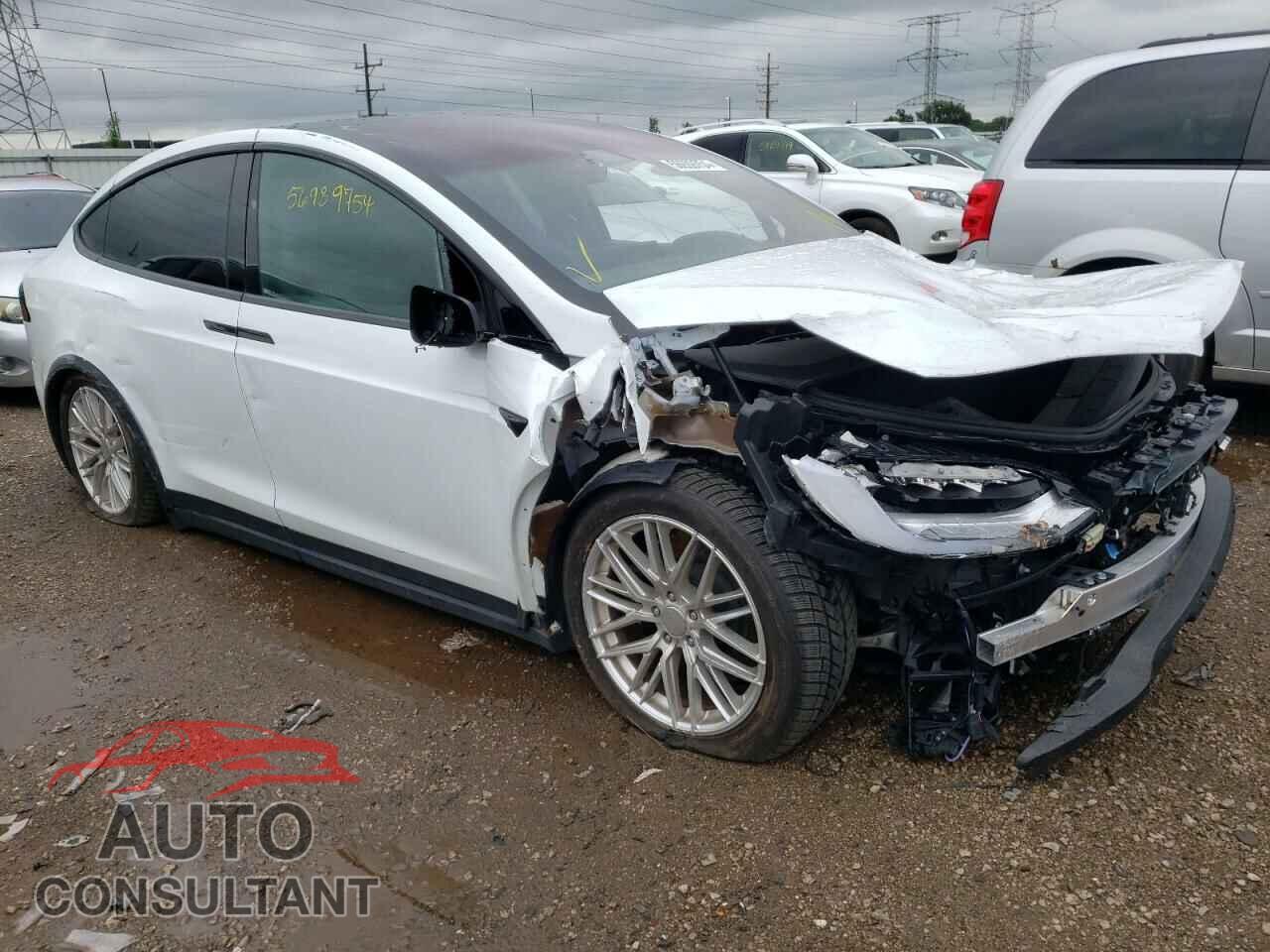 TESLA MODEL X 2022 - 7SAXCBE61NF353261