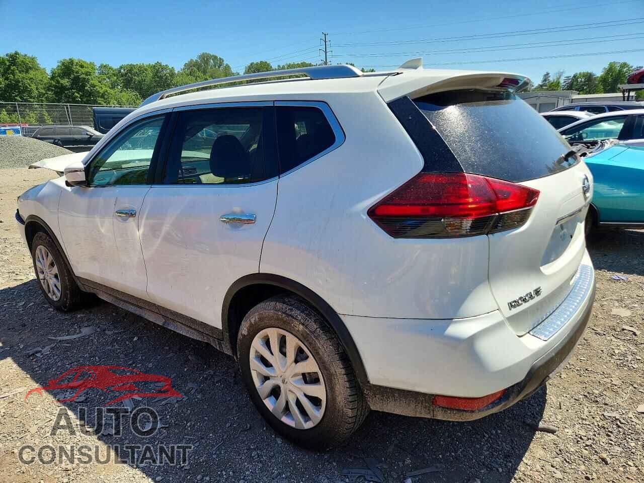 NISSAN ROGUE 2017 - KNMAT2MVXHP513434