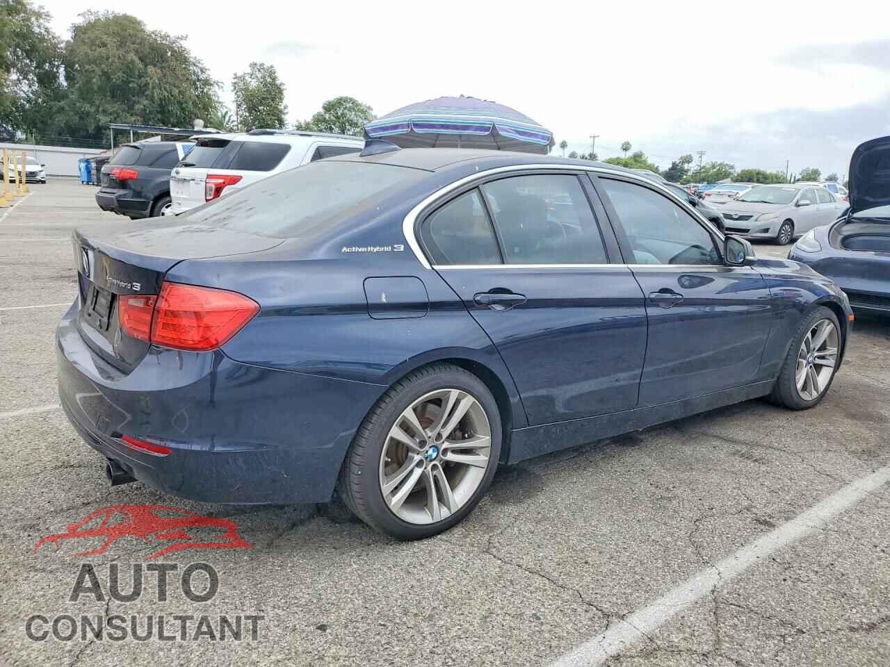 BMW 1 SERIES 2013 - WBA3F9C50DF484159