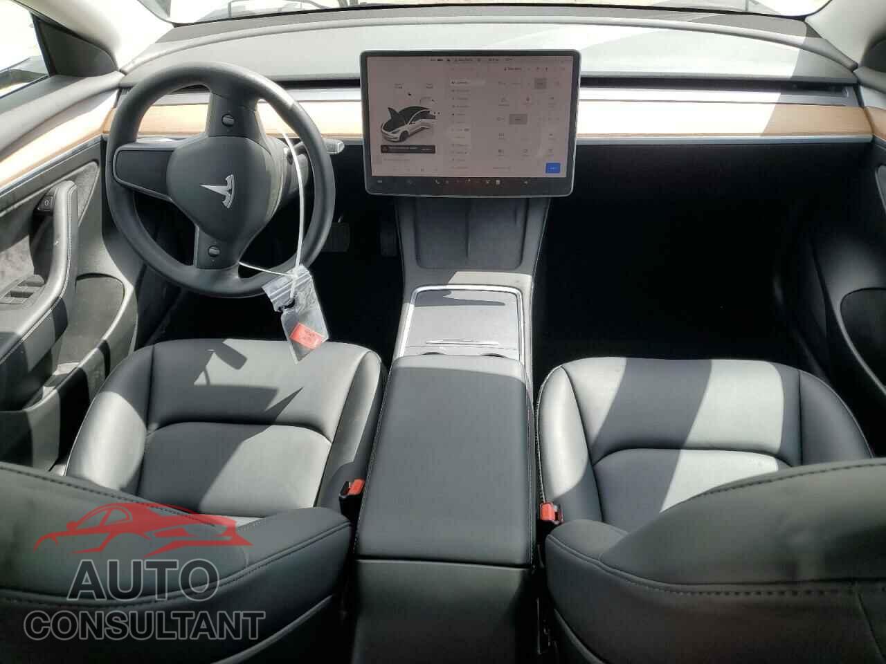 TESLA MODEL 3 2022 - 5YJ3E1EB5NF166957