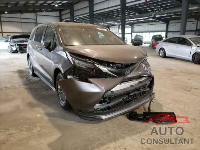 TOYOTA SIENNA 2021 - 5TDKRKEC4MS048648