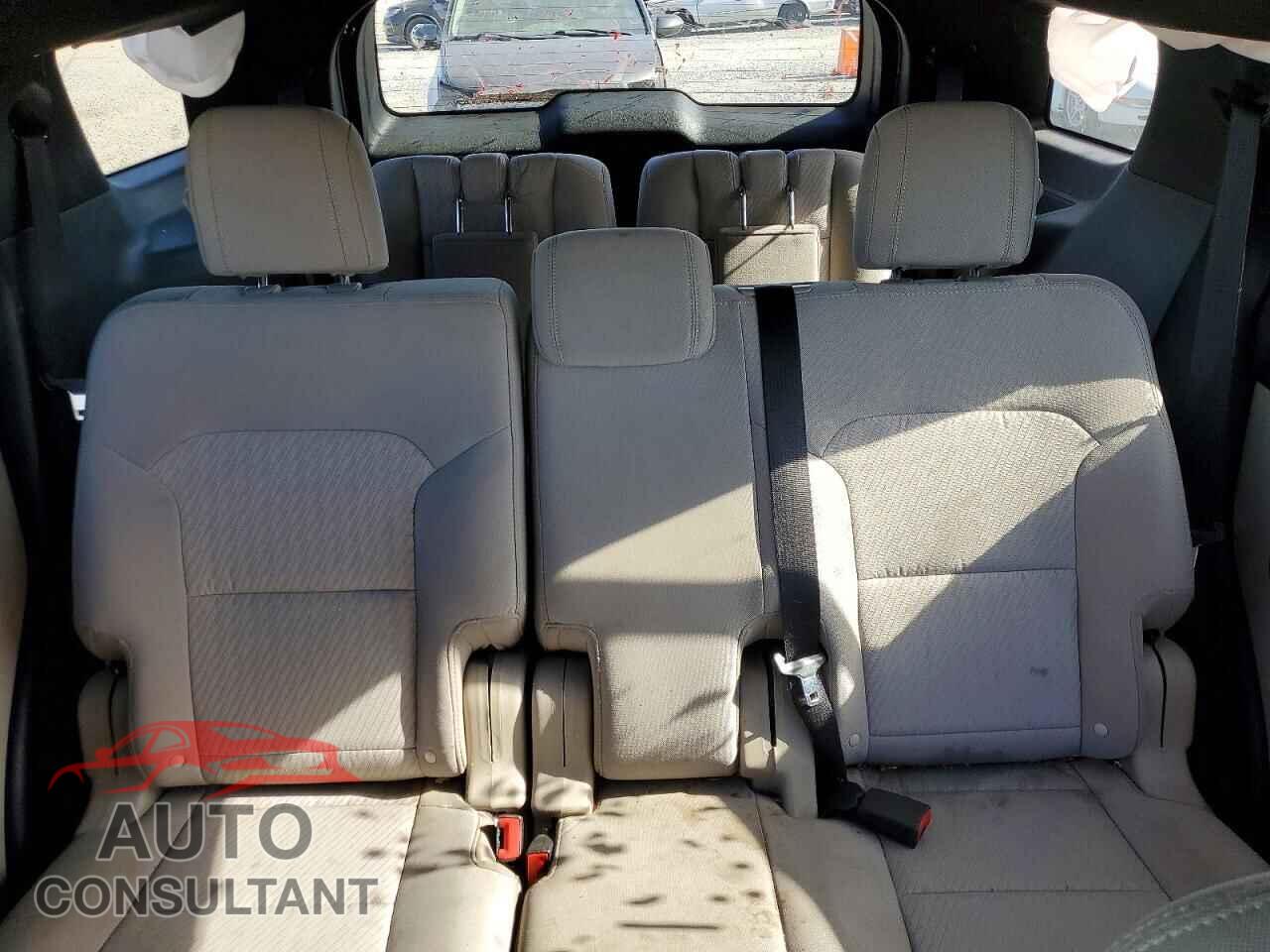 FORD EXPLORER 2018 - 1FM5K7B87JGB18160
