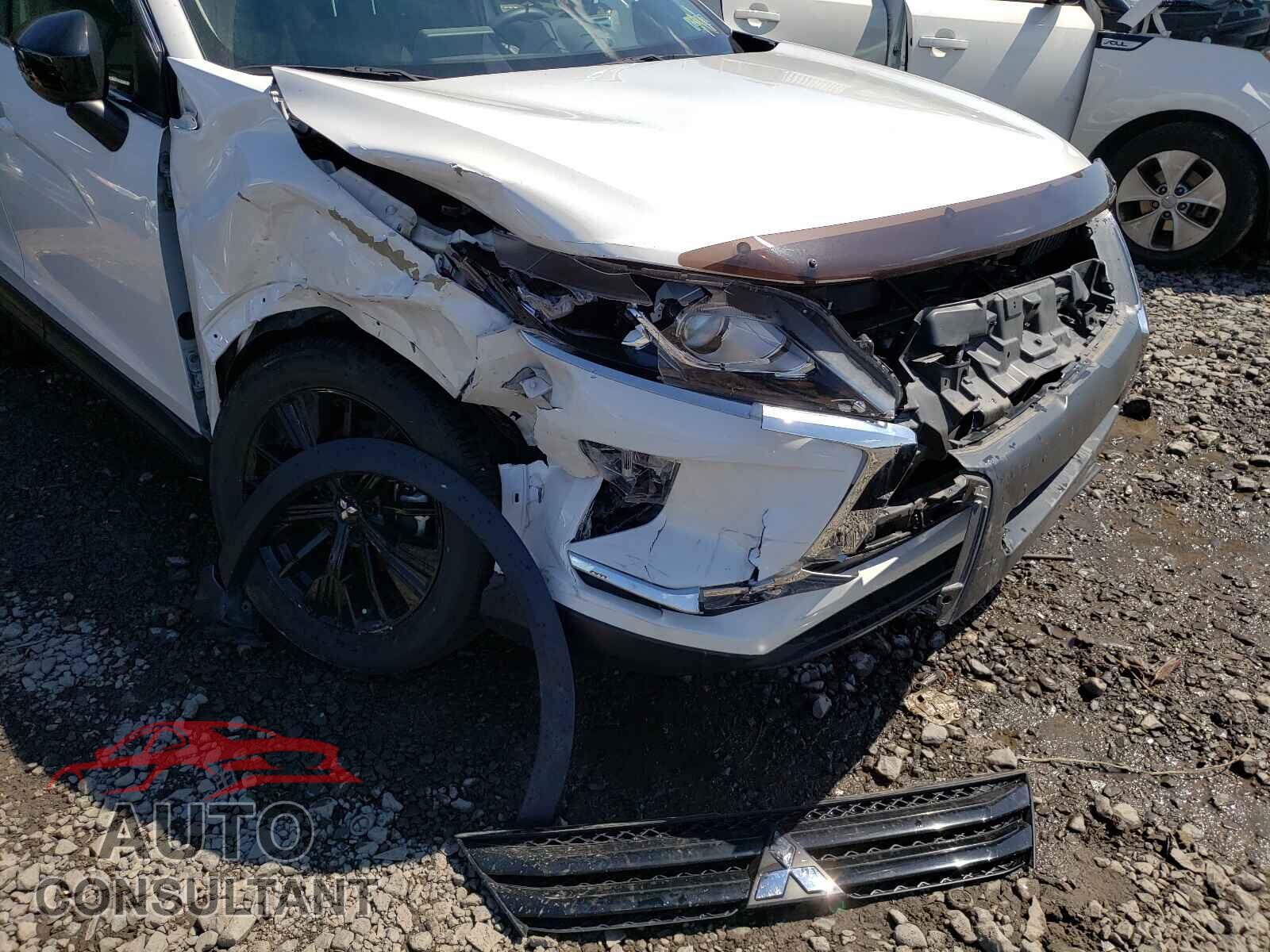 MITSUBISHI ECLIPSE 2018 - JA4AT4AA1JZ070527
