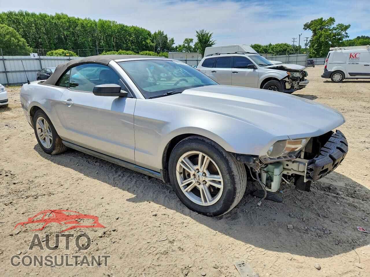 FORD MUSTANG 2012 - 1ZVBP8EM5C5257030