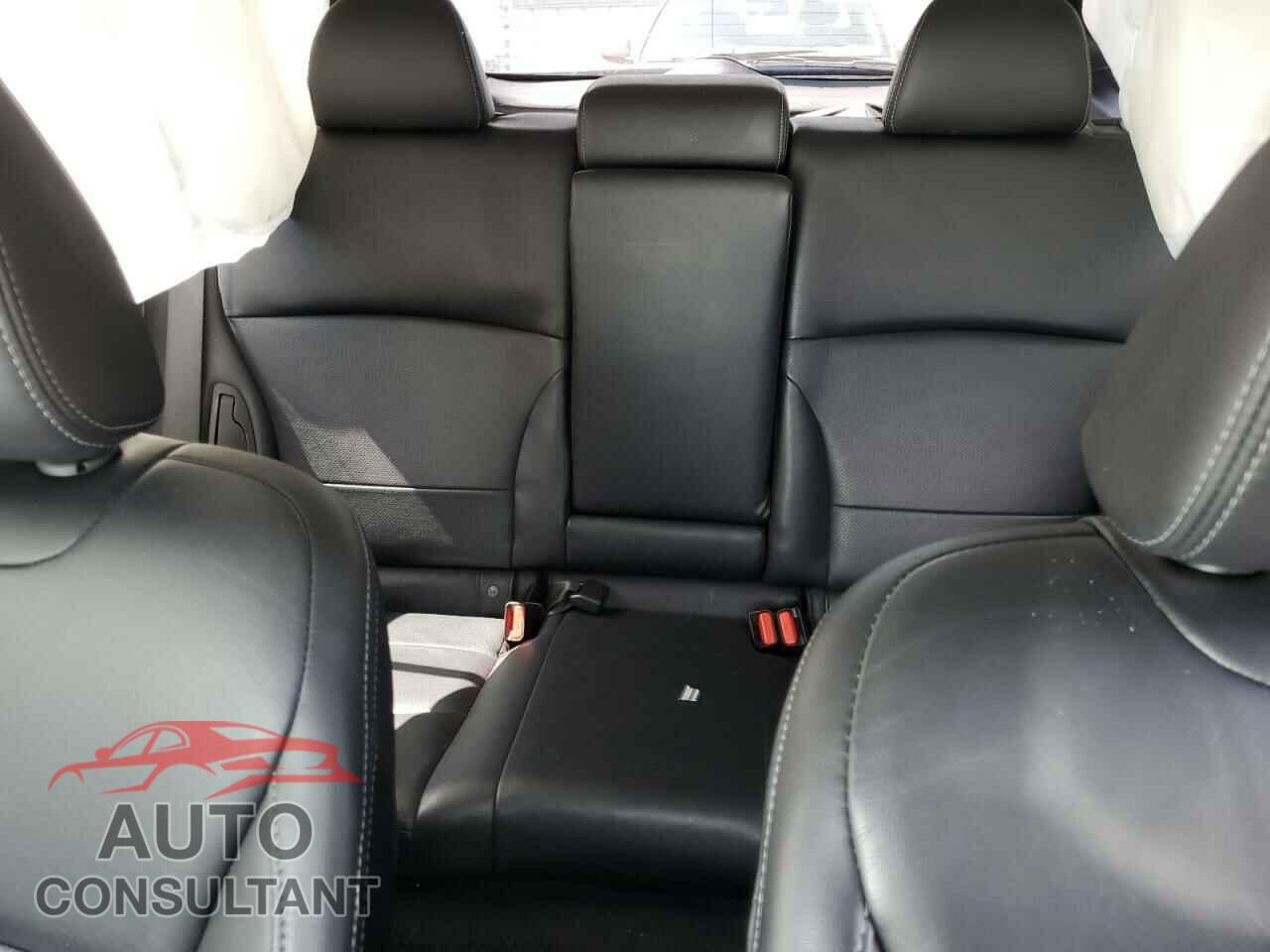 SUBARU OUTBACK 2017 - 4S4BSANC3H3327056