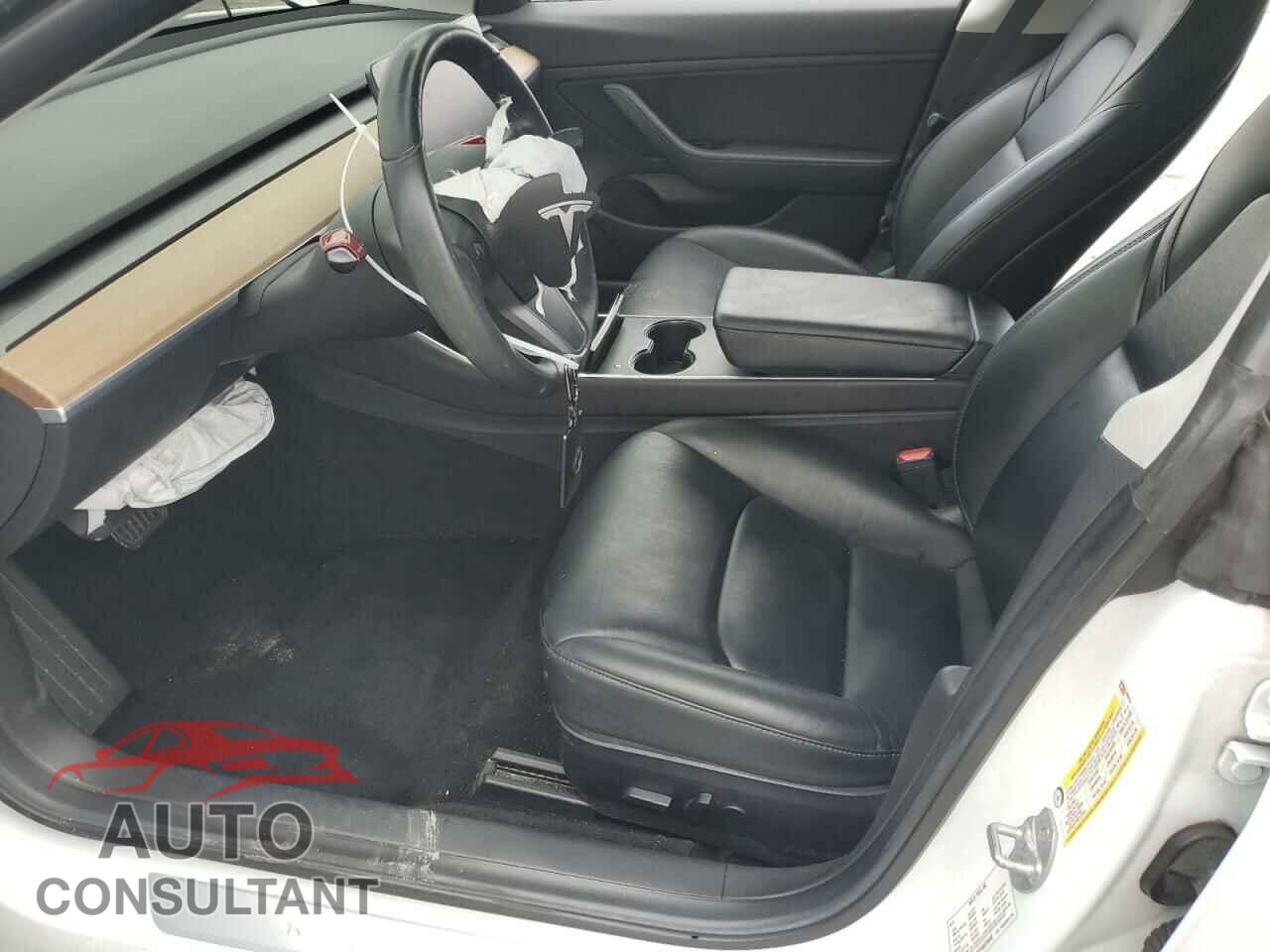 TESLA MODEL 3 2019 - 5YJ3E1EA6KF396932