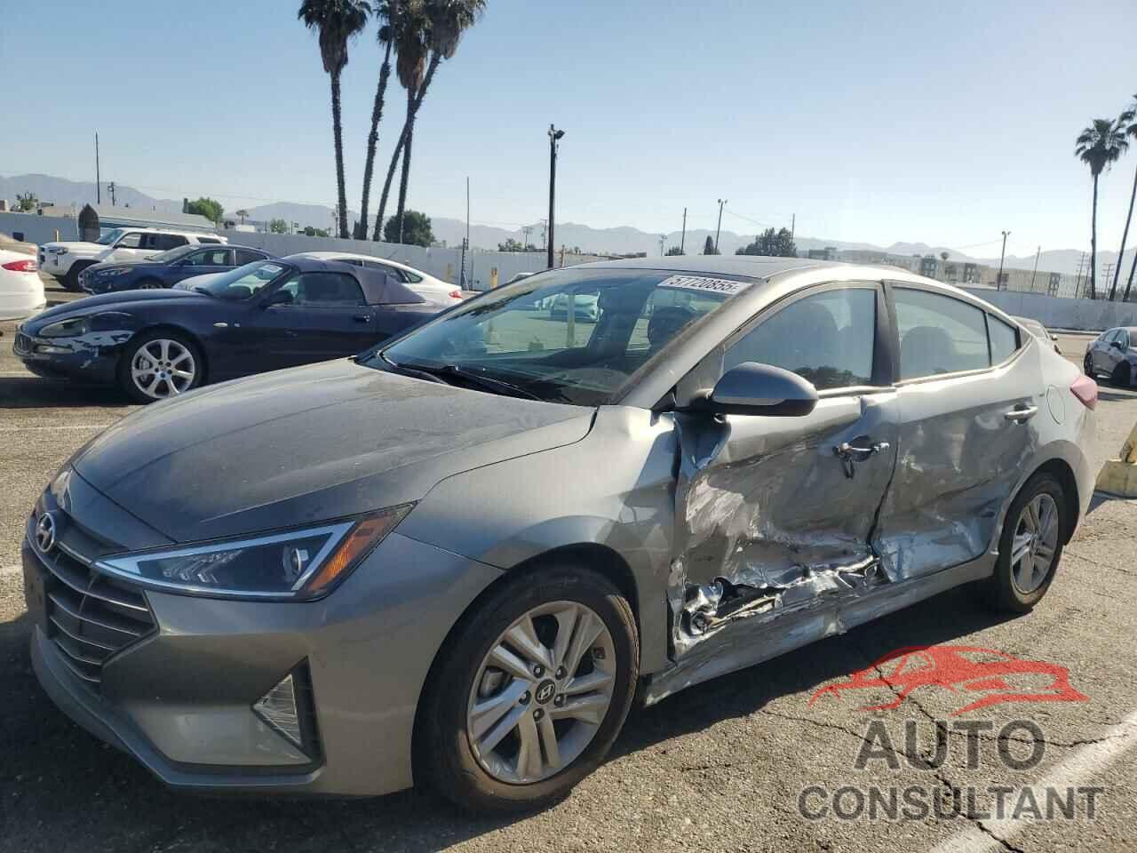 HYUNDAI ELANTRA 2019 - KMHD84LF2KU764280