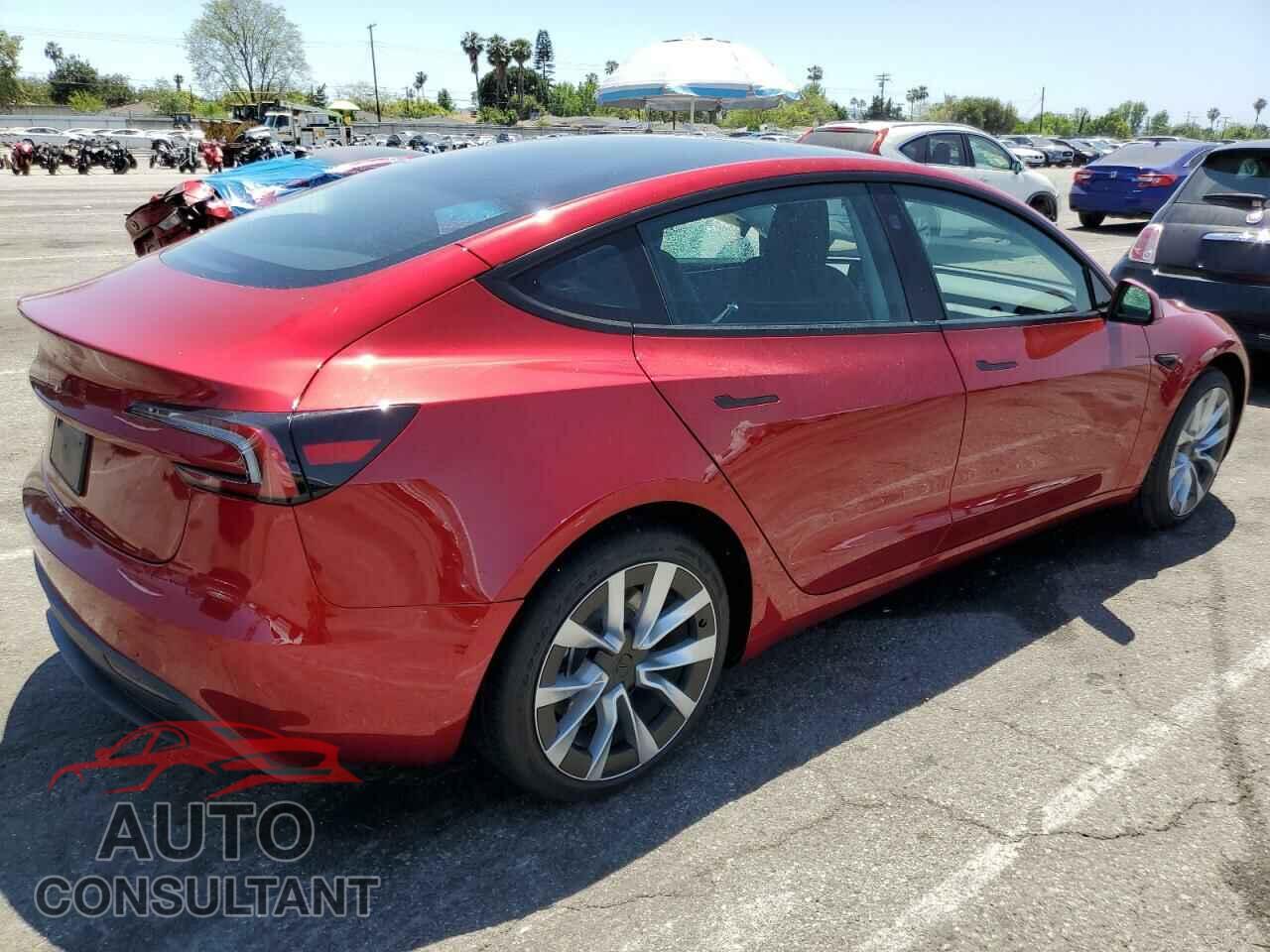 TESLA MODEL 3 2025 - 5YJ3E1EA1SF931133