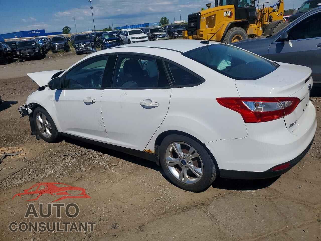 FORD FOCUS 2014 - 1FADP3F23EL389557