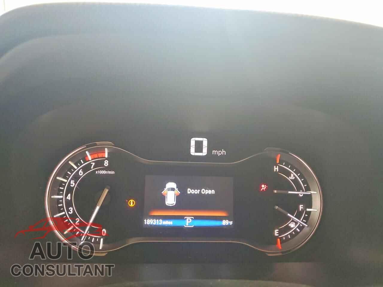 HONDA PILOT 2017 - 5FNYF5H31HB039996