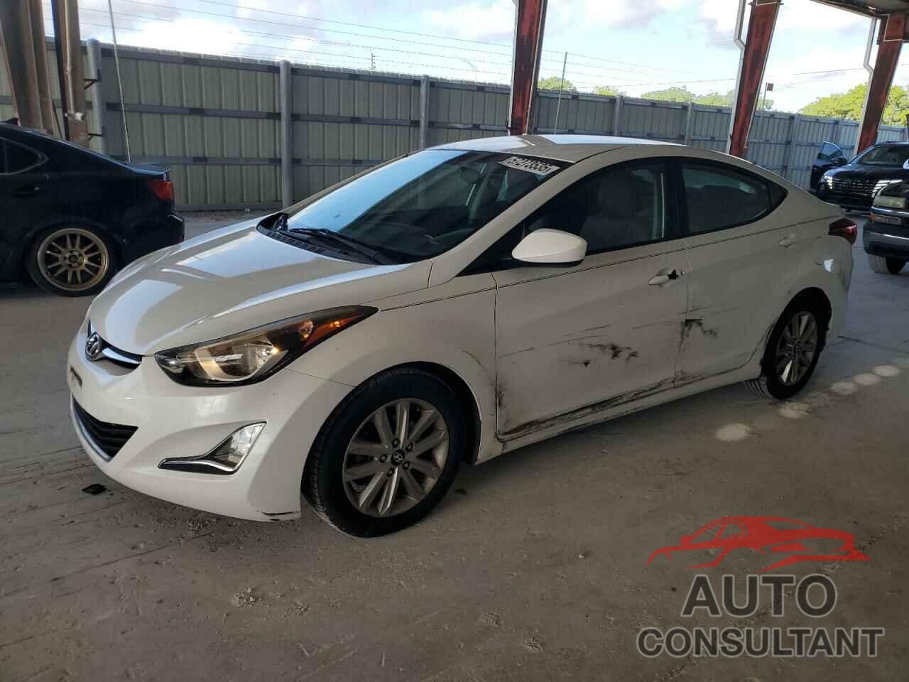 HYUNDAI ELANTRA 2015 - 5NPDH4AE3FH611650