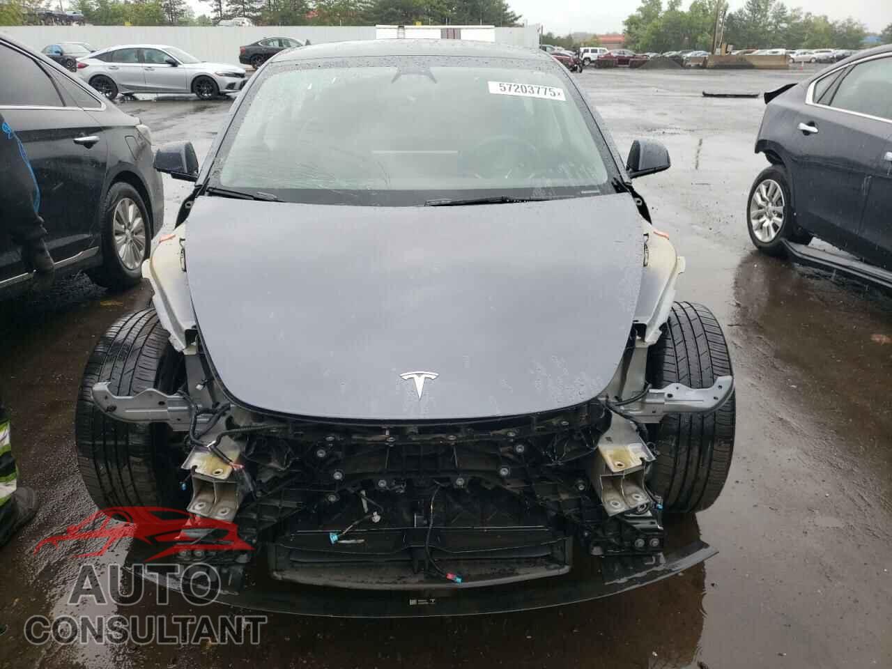 TESLA MODEL 3 2023 - 5YJ3E1EA0PF683657